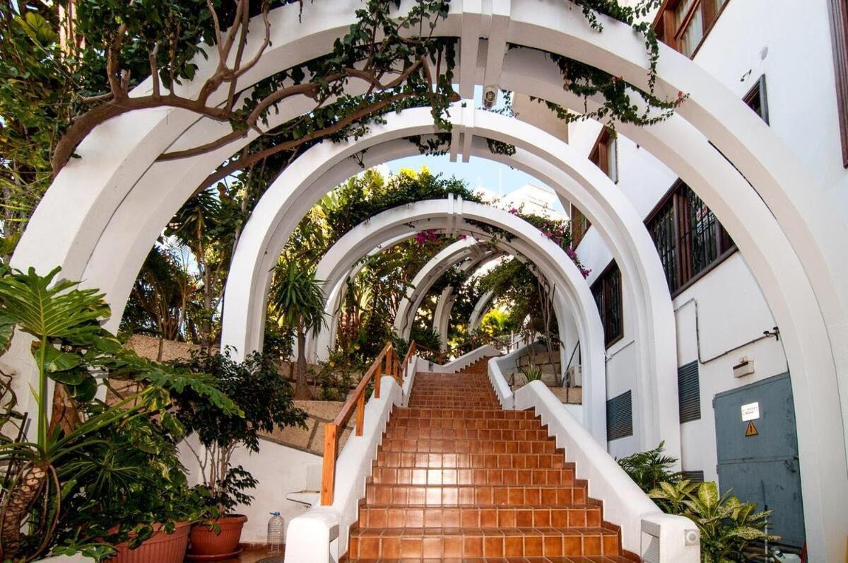 Cozy Apartment Close To Fanabe Beach, Tenerife Costa Adeje  Exterior photo